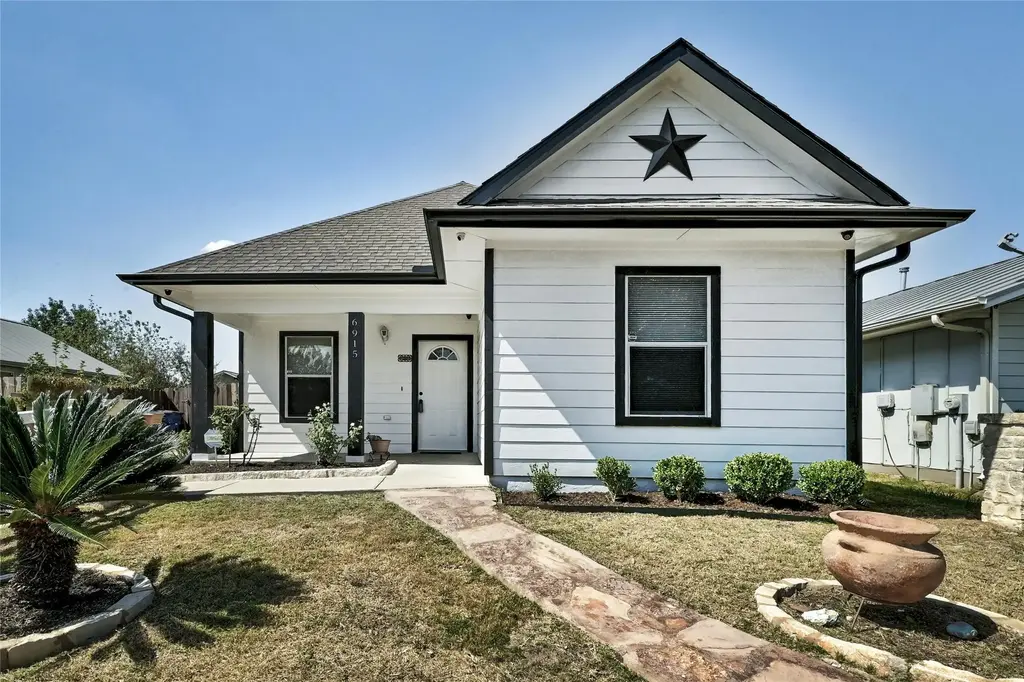 6915 Villita Avenida Street, Austin