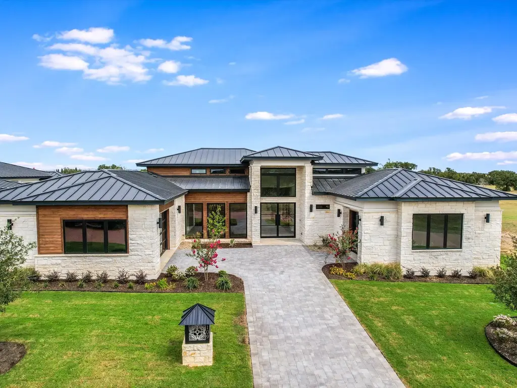 109 Island Court, Horseshoe Bay