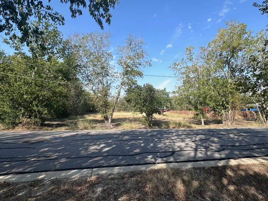 2204 Water Street, Bastrop