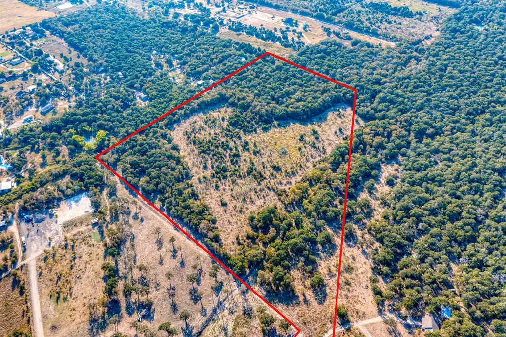 9202 Lockwood Springs Road, Manor