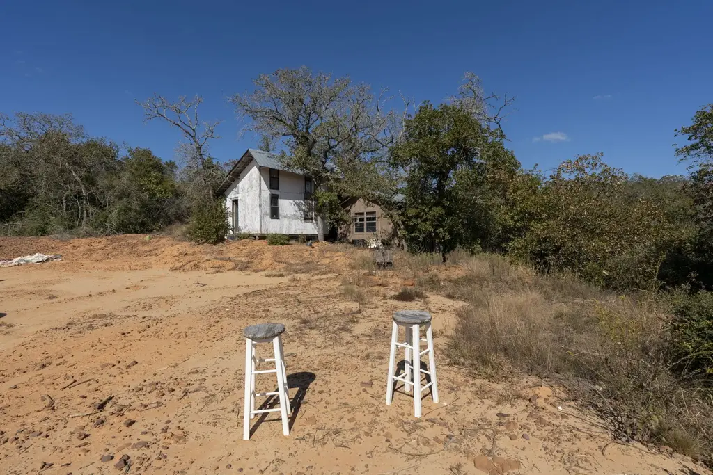 3115 Chuckwagon Road, Luling