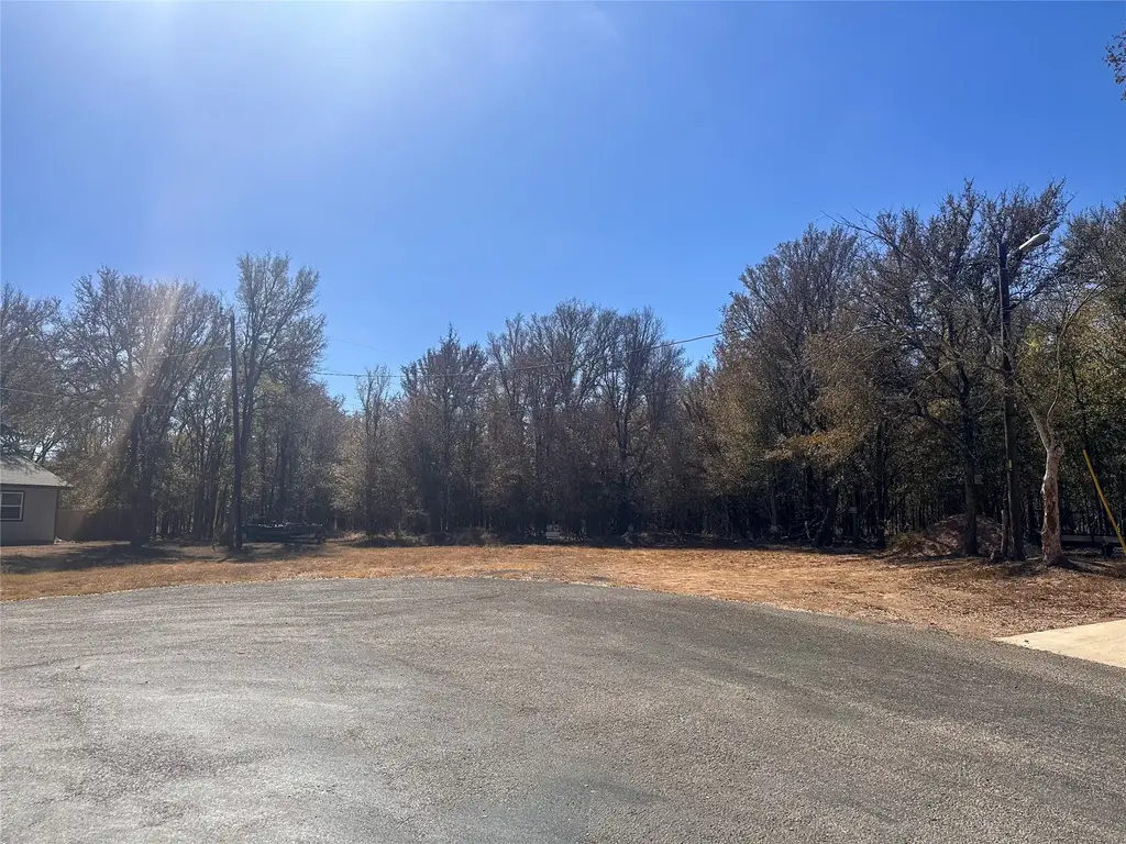128 W Maunalua Drive, Bastrop