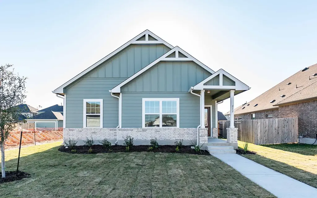 217 Everglades Drive, Kyle