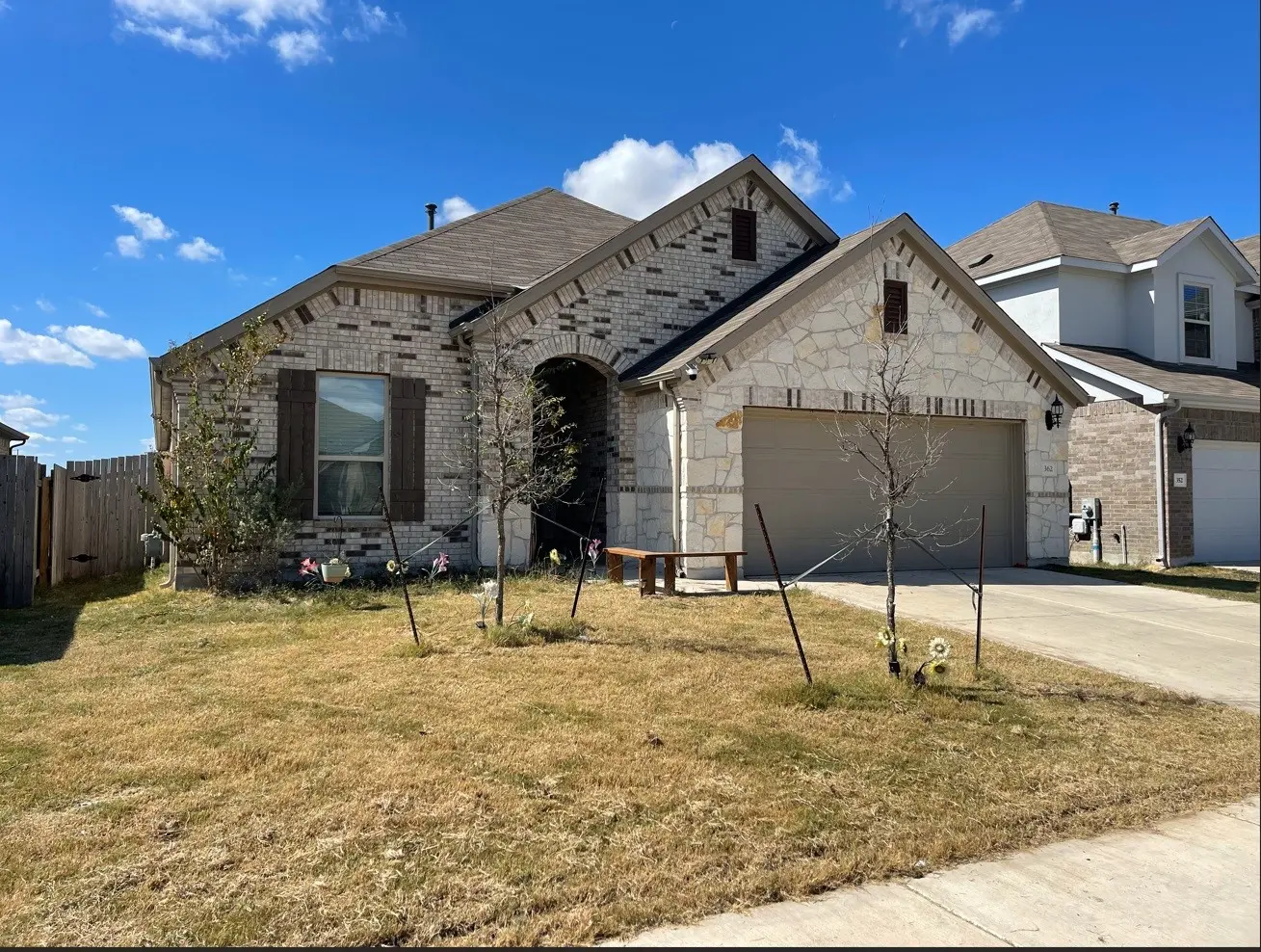 Photo of Listing #2933611