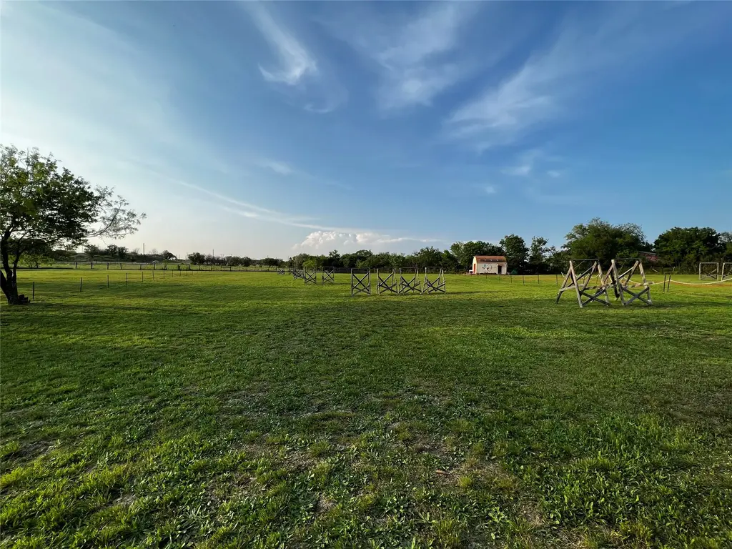 5400 E Howard Lane, Austin