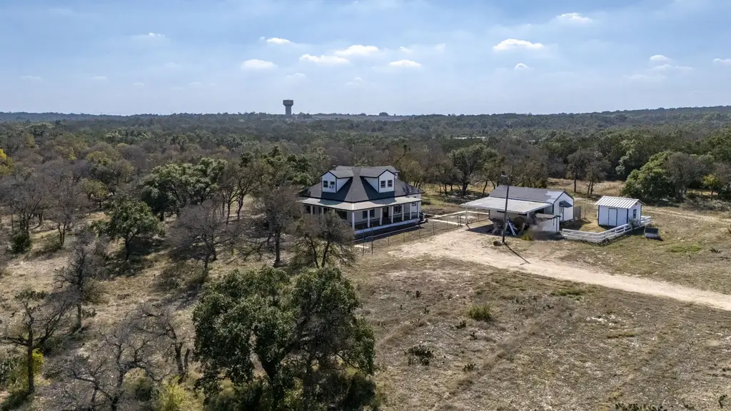 1501 Beaver Lane, Florence
