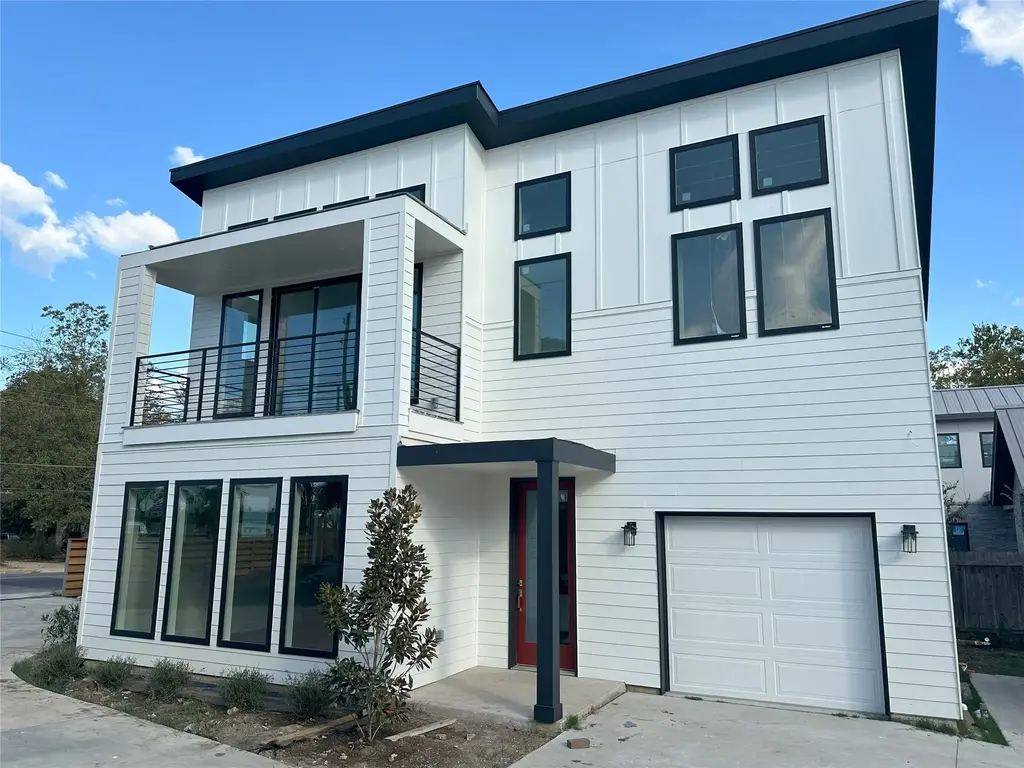 2111 Prather Lane 4, Austin
