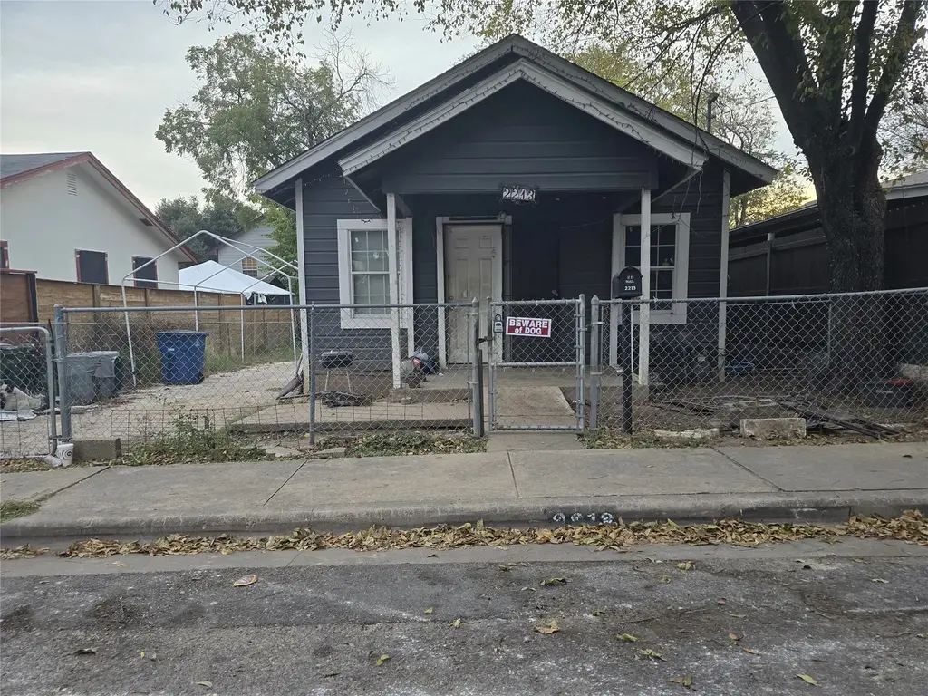 2213 Santa Maria Street, Austin