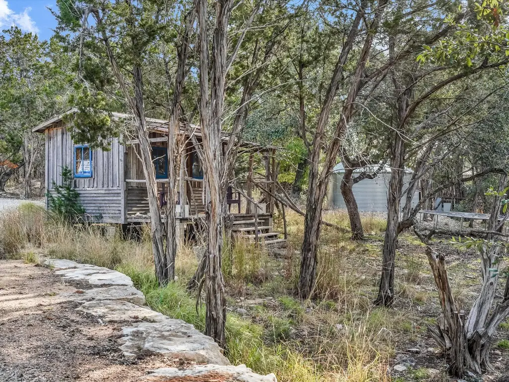 2120 Sandy Point Road, Wimberley