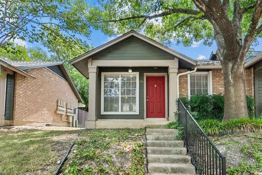 1015 E Yager Lane 179, Austin