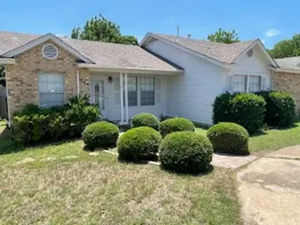 307 Hickok Court, Austin