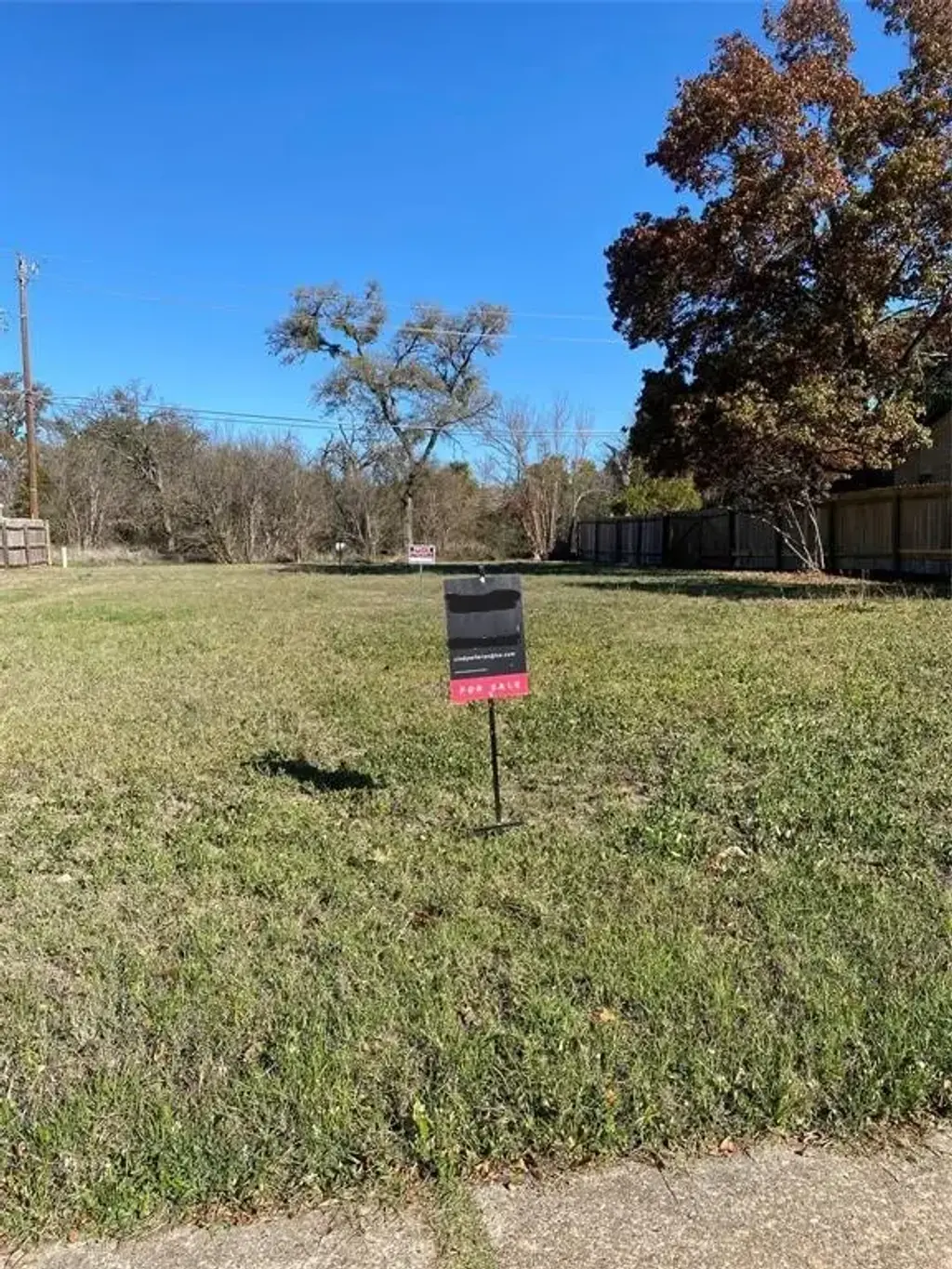 5104 Summerset Trail, Austin