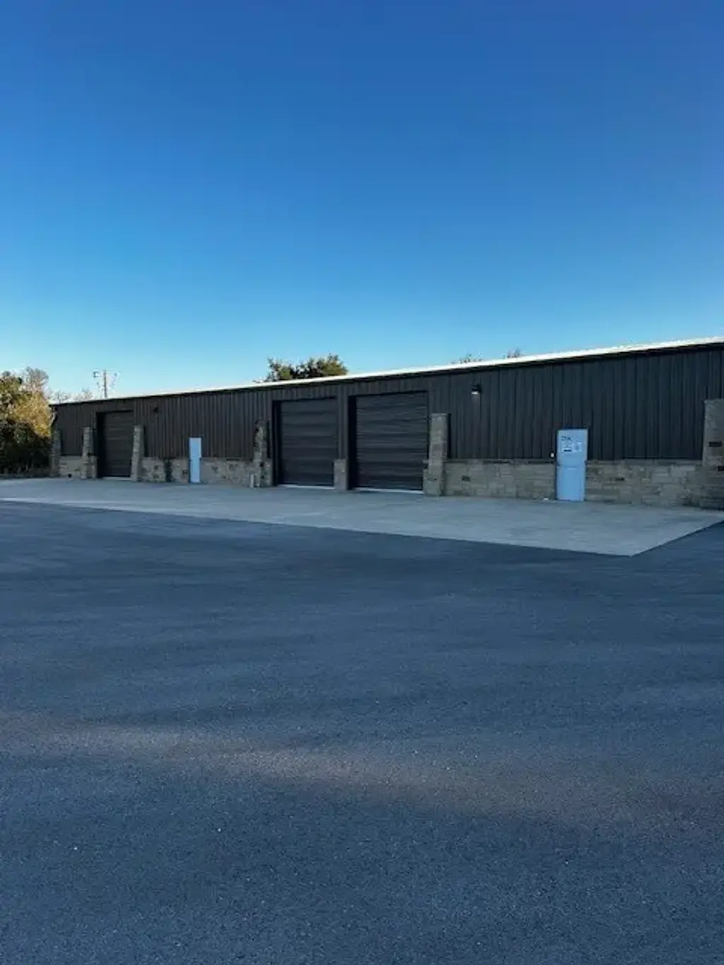 2554 W Us 290 Highway A, Dripping Springs
