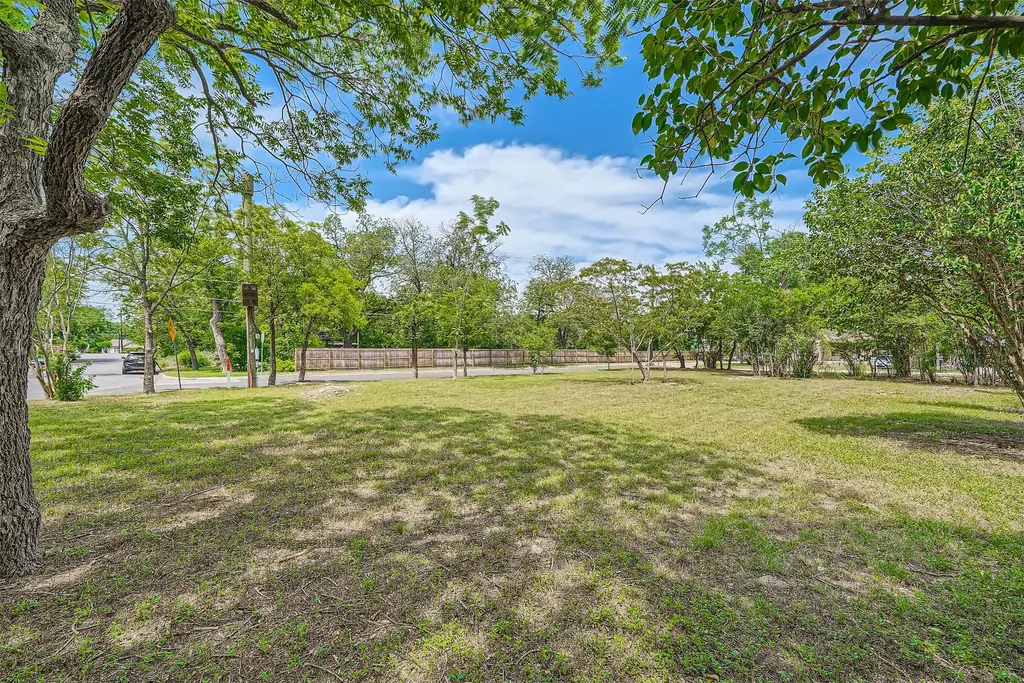 401 Oak Plaza, Austin