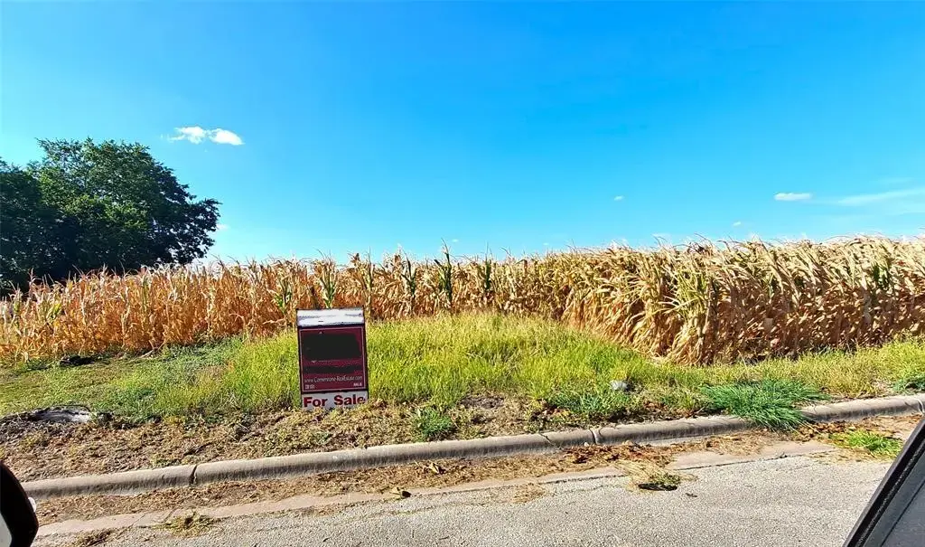 Lot 9 East Plum Street, Granger