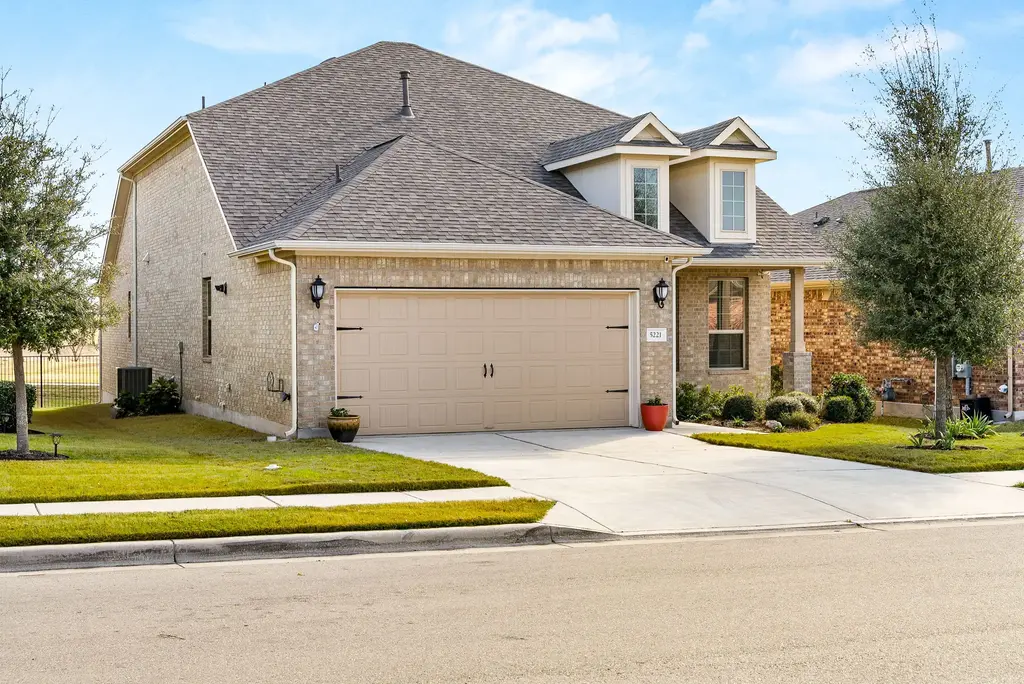 5221 Corelli Falls, Round Rock