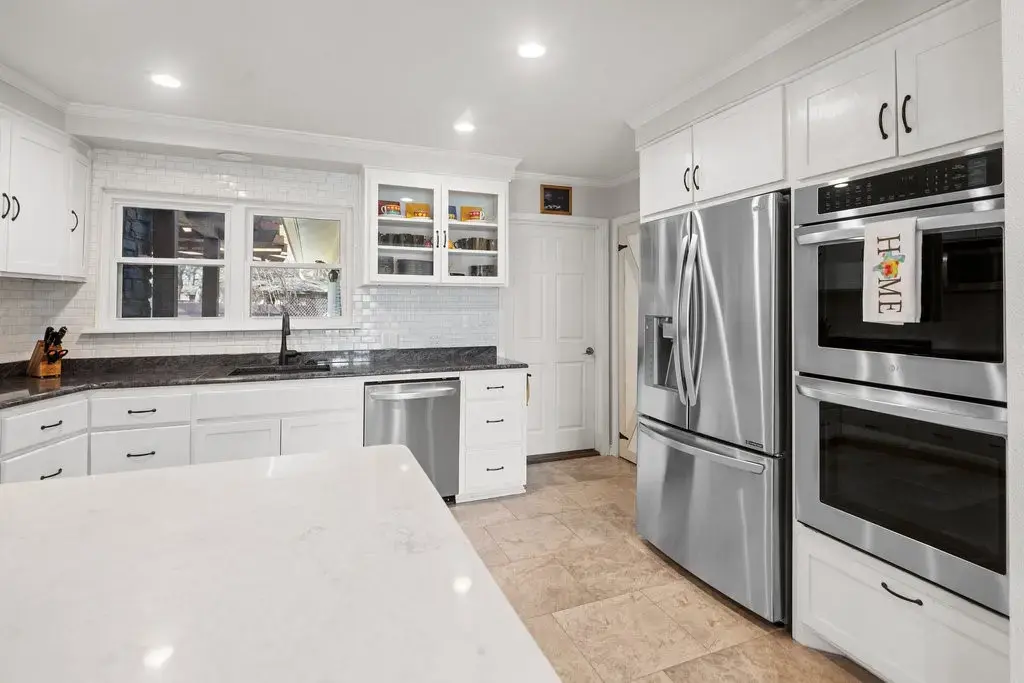 408 Silver Spur, Horseshoe Bay