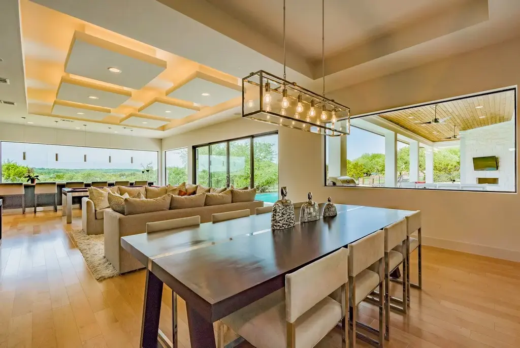 207 Palazza Alto Drive, Austin