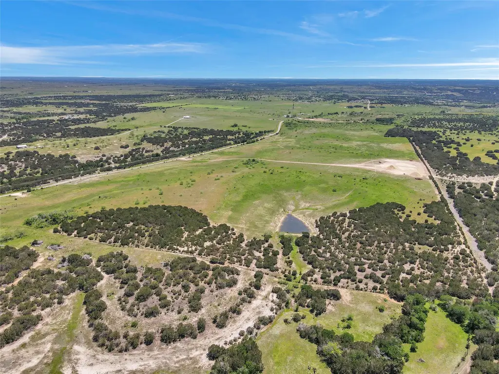 Tract 5 Cr 207, Burnet