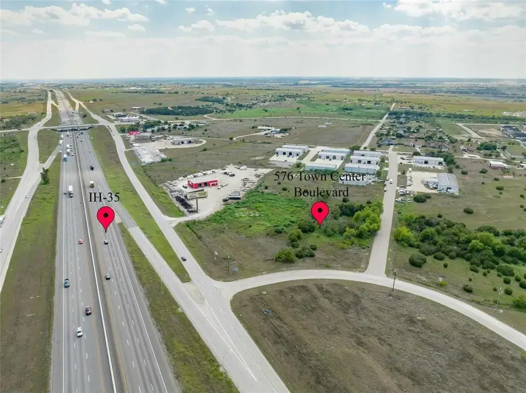 576 Town Center Loop, Jarrell
