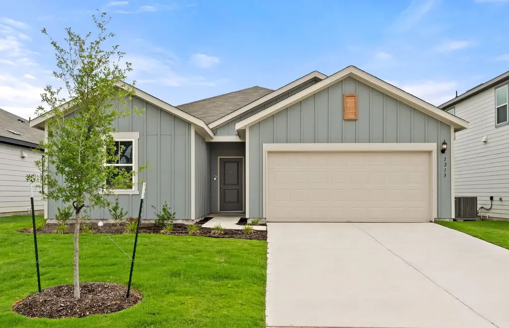 1213 Crimson Sky Court, Belton