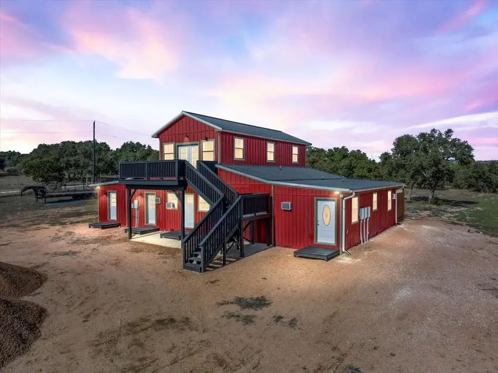 5270 S Us Highway 281, Johnson City