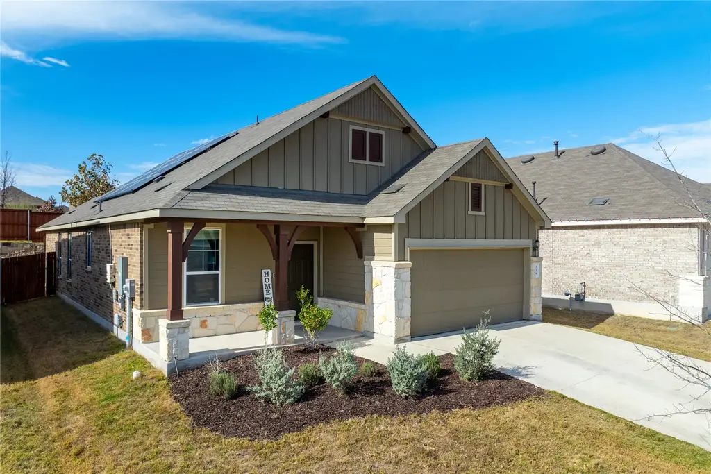118 Grace Lilly Drive, Buda