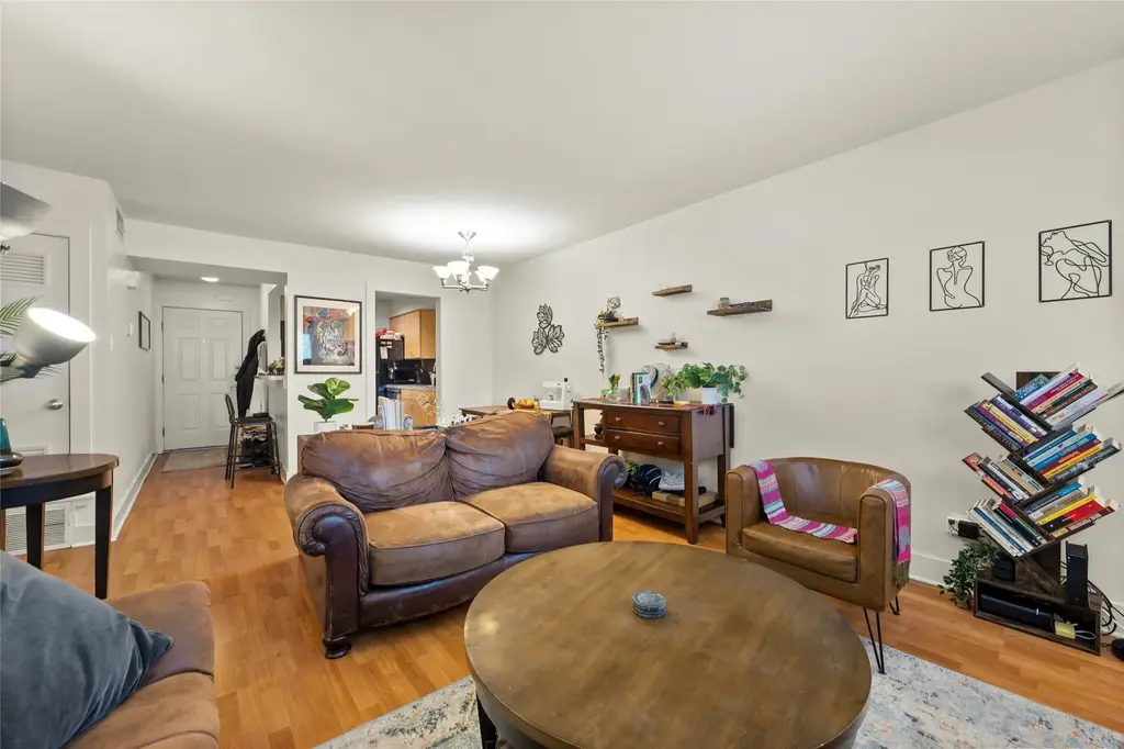3815 Guadalupe 207, Austin