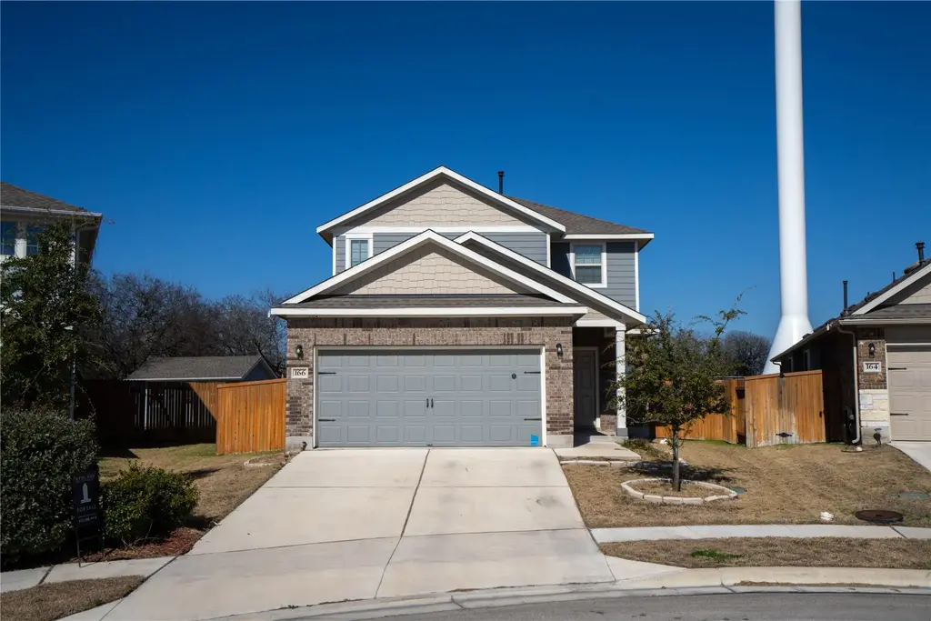 166 Pelican Bay Circle, Kyle