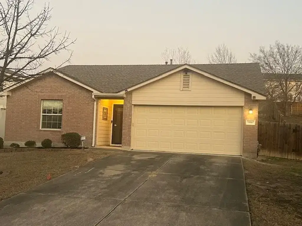 184 Dandelion Loop, Kyle