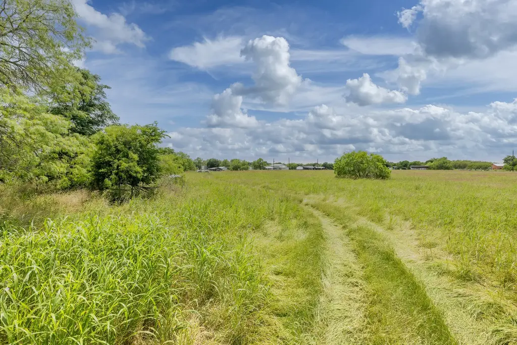 2091 Goodwin Road, Gonzales