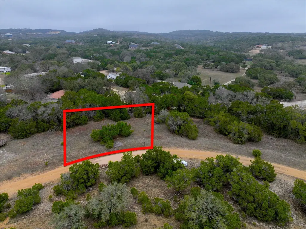 1021 Cliff Circle, Spring Branch