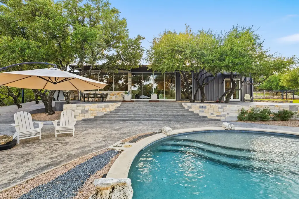 2412 Bee Creek Road, Spicewood
