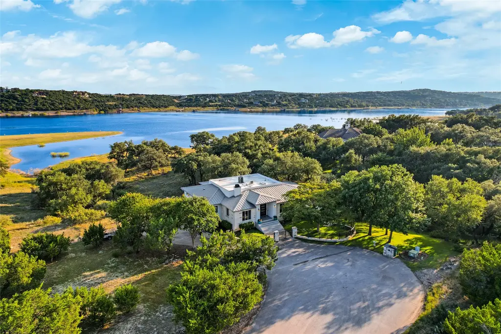 20505 Genessee Cove, Lago Vista