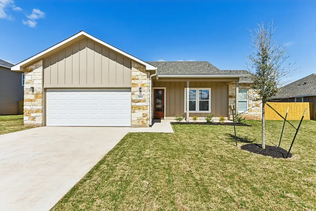 104 Callie Street, Smithville