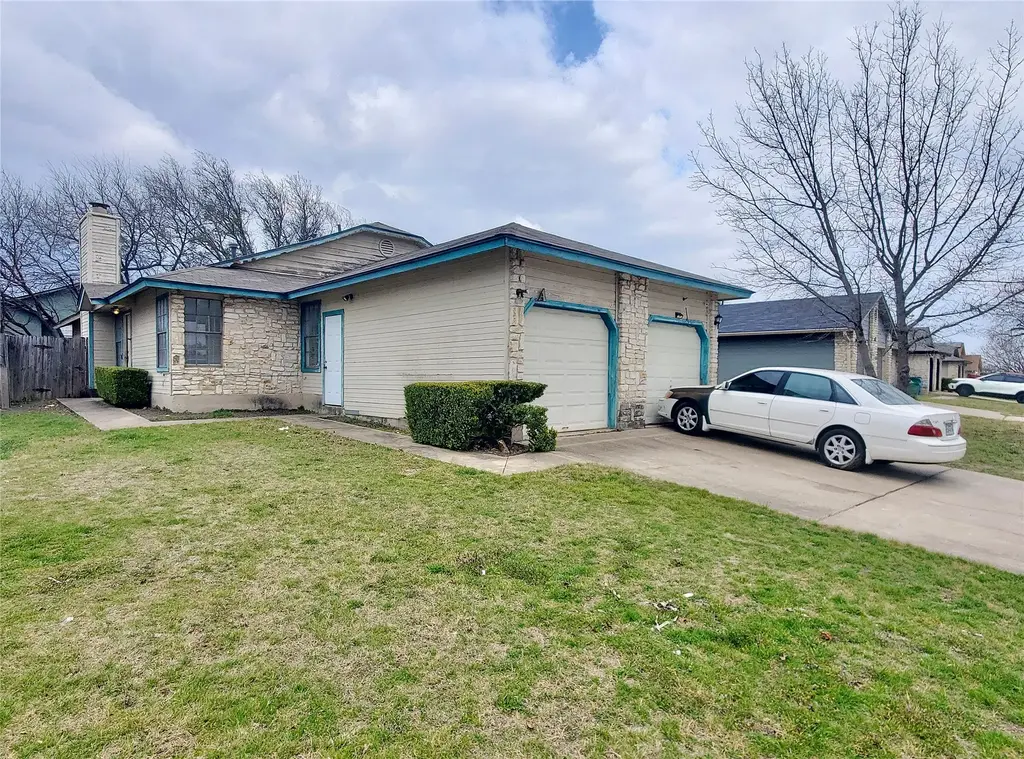 2000 Margalene Way A, Austin