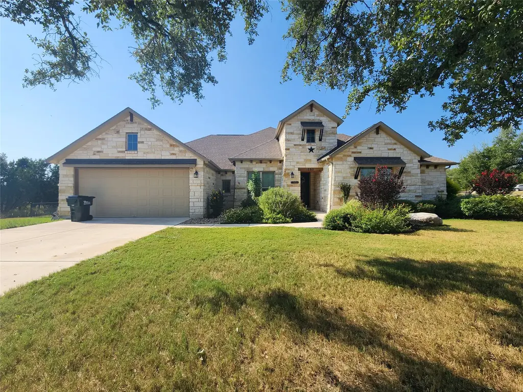 101 Rocky Summit Court, Spicewood