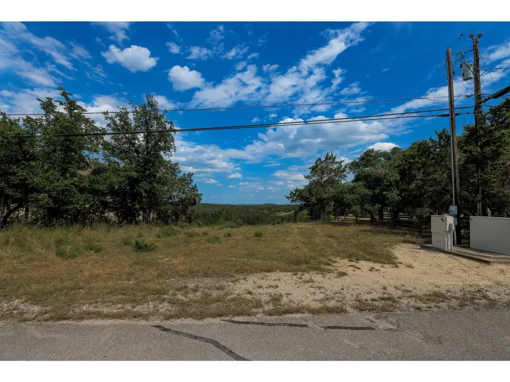 101 Ronay Dr. S S Ronay Drive S, Spicewood