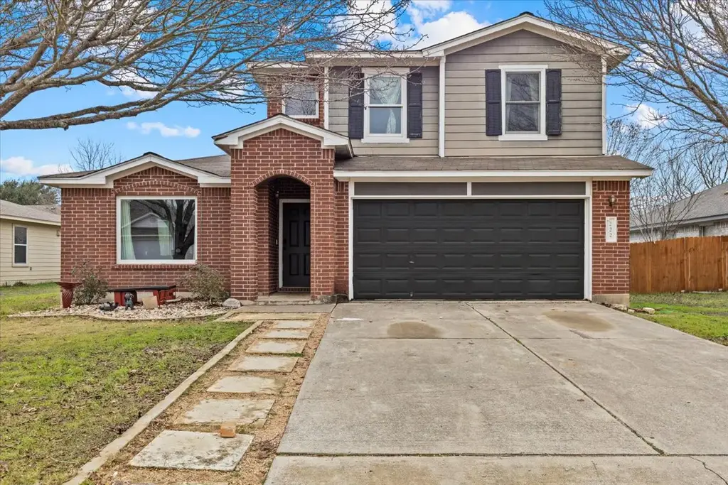 222 Katy B Lane, Bastrop