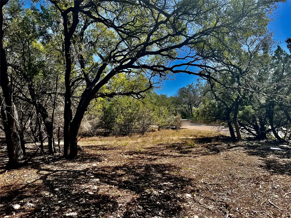 21300 Highland Lake Drive, Lago Vista
