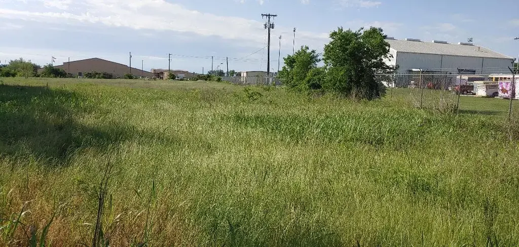 101 Fm 970 Road, Florence