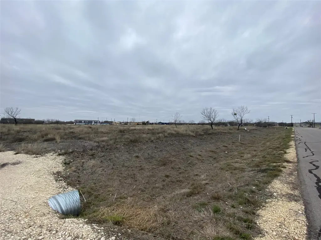 316 Lobo Loop, Hondo
