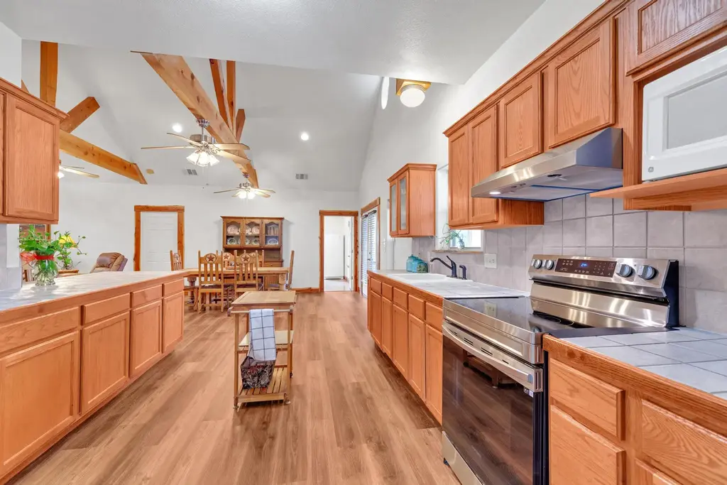 117 County Road 407, Spicewood