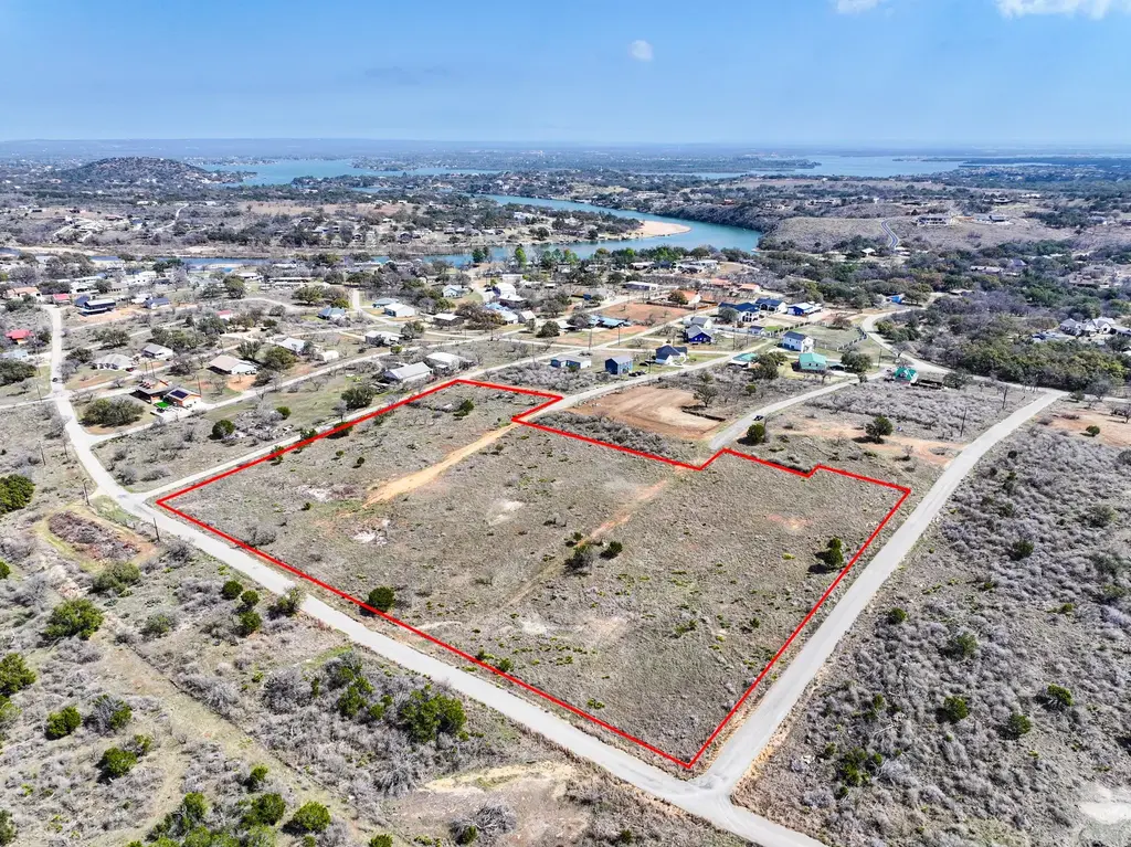 1006 Sandy Harbor Drive, Horseshoe Bay