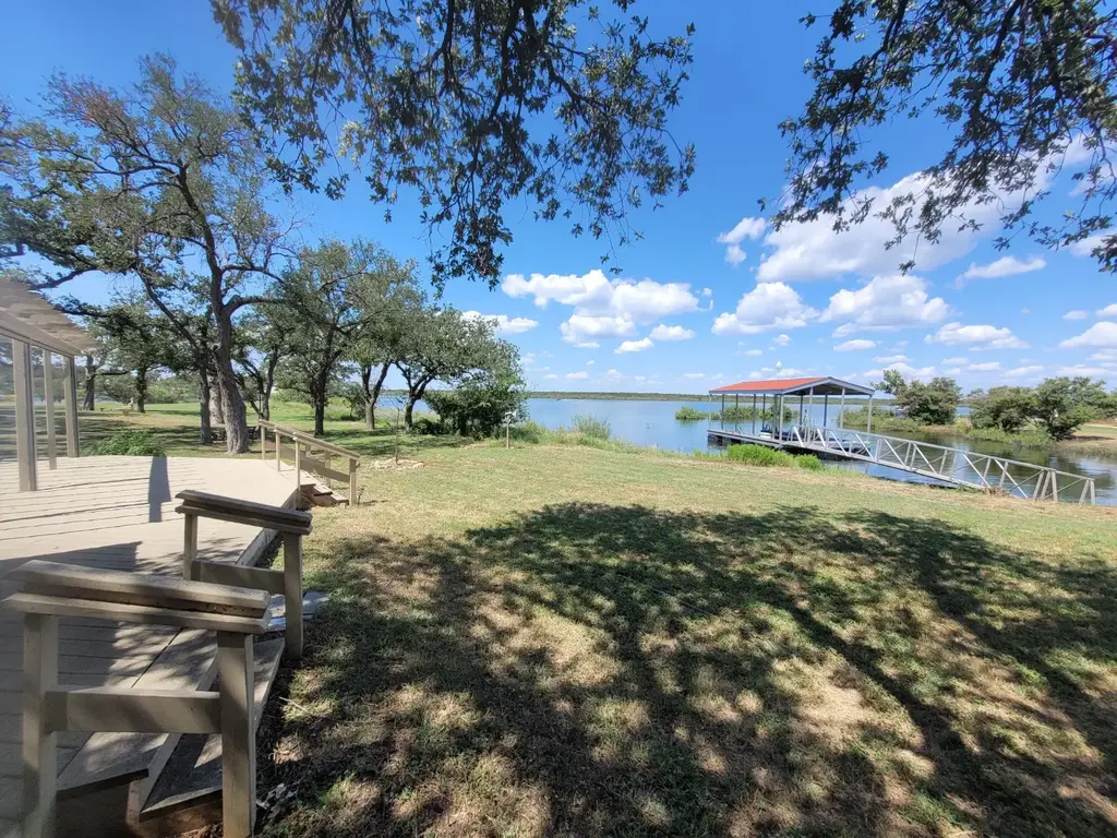 126 Lakeview Drive, Buchanan Dam