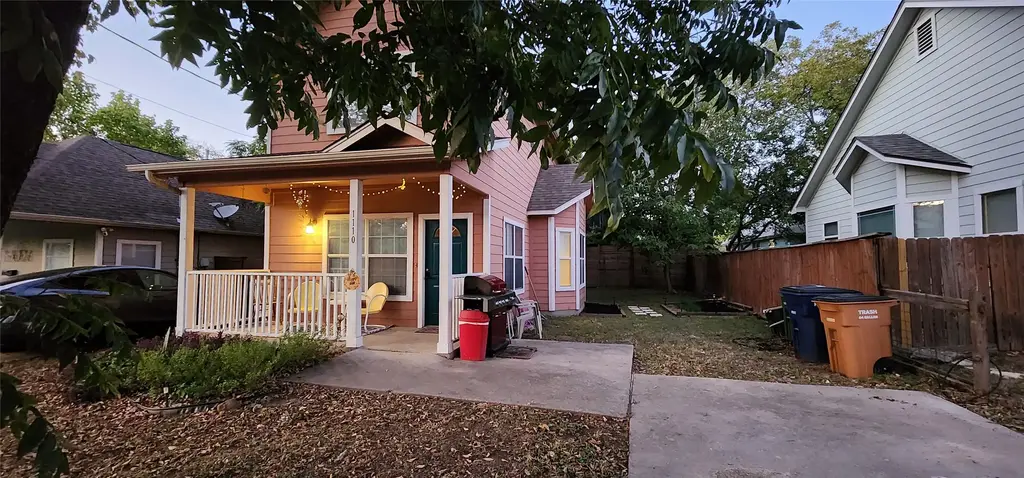 1110 Juniper Street, Austin