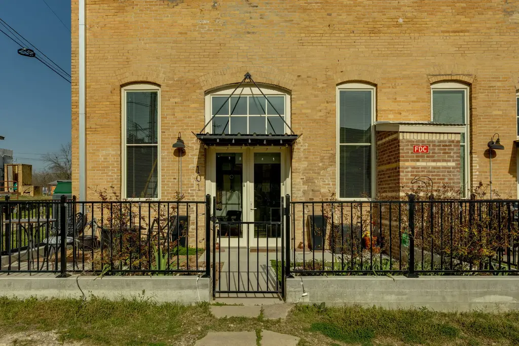 110 S Main Street S 101, Elgin