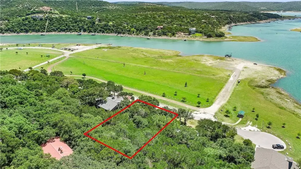 10306 Lakeside Drive, Jonestown