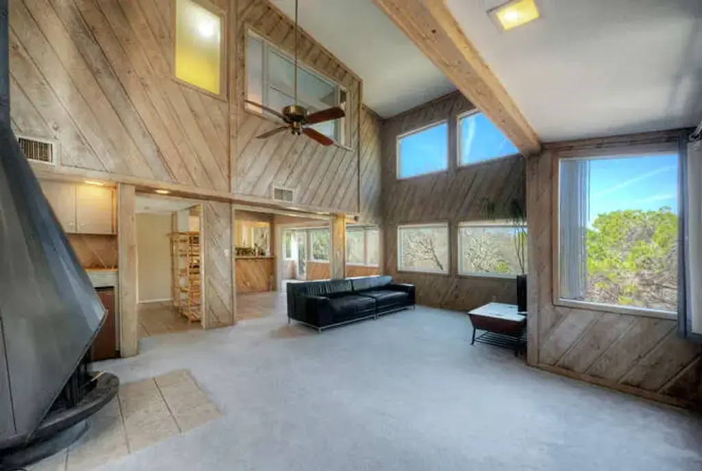 614 Sunfish Street, Lakeway