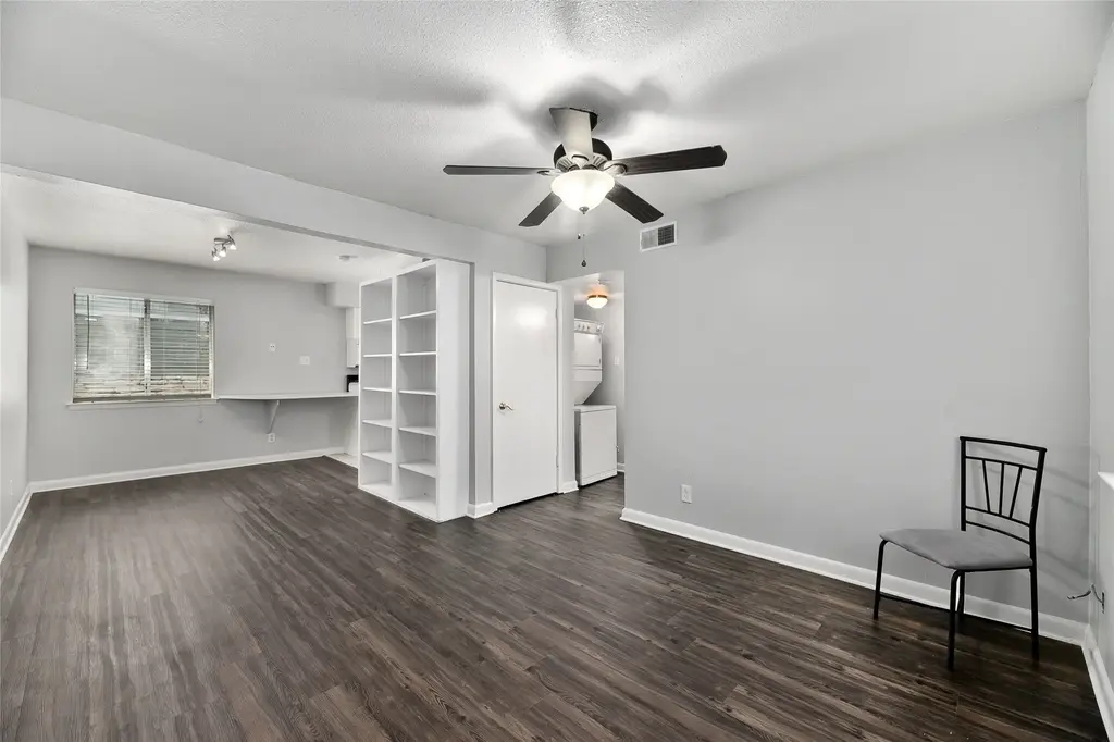 2408 Longview Street 113, Austin